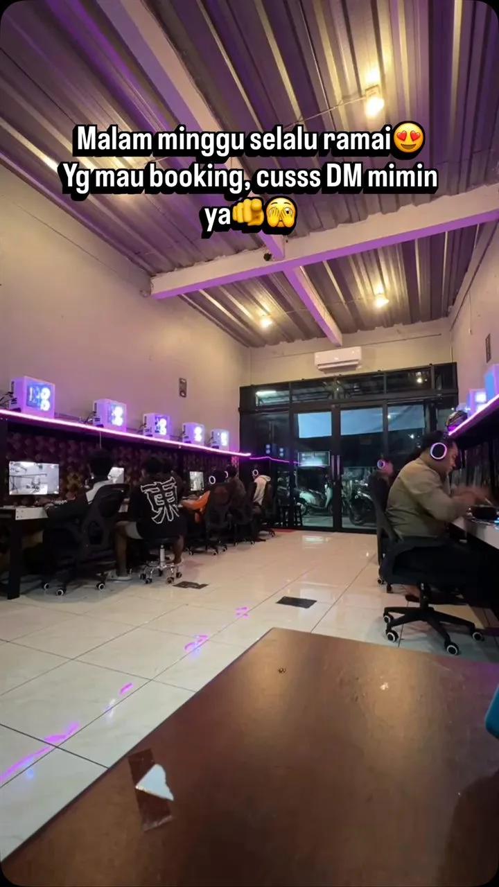 Malam Minggu Selalu Ramai di Warnet MBG
